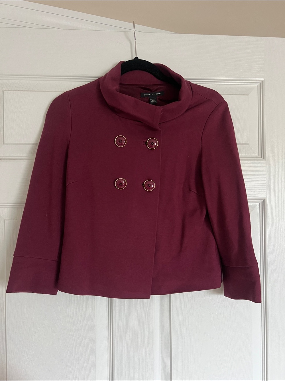 Banana Republic cropped burgandy jacket XS